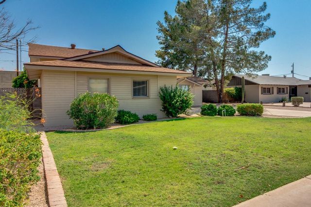 137 E Riviera Drive, Tempe, AZ 85282