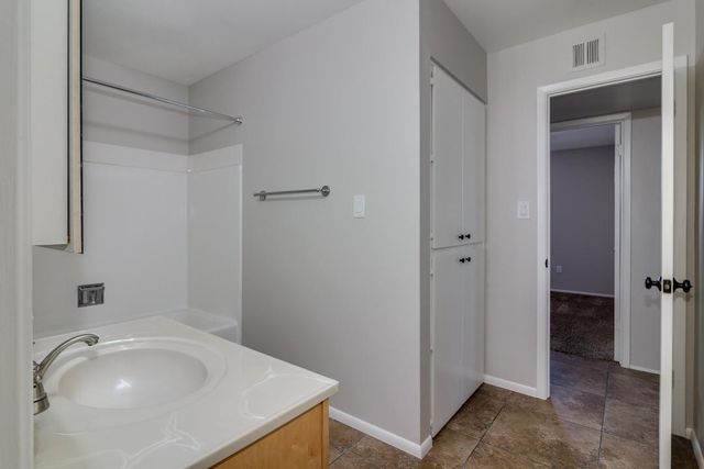 137 E Riviera Drive, Tempe, AZ 85282