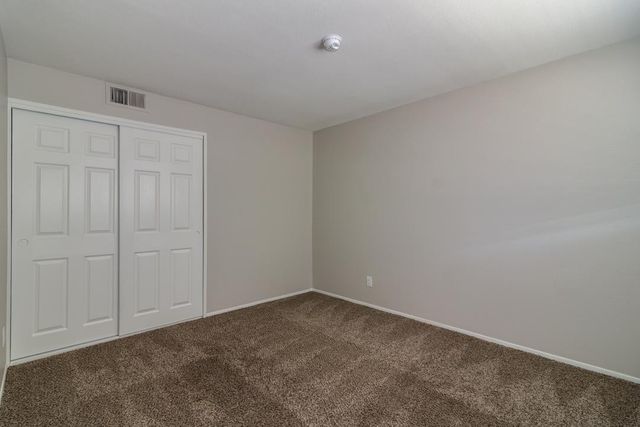 137 E Riviera Drive, Tempe, AZ 85282