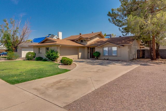 137 E Riviera Drive, Tempe, AZ 85282