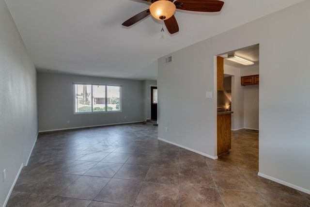 137 E Riviera Drive, Tempe, AZ 85282