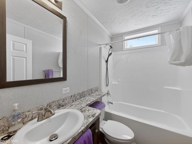 38051 Pardo Drive, Clinton Township, MI 48038