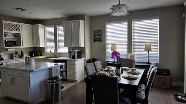 3393 Soda Way, Sacramento, CA 95834