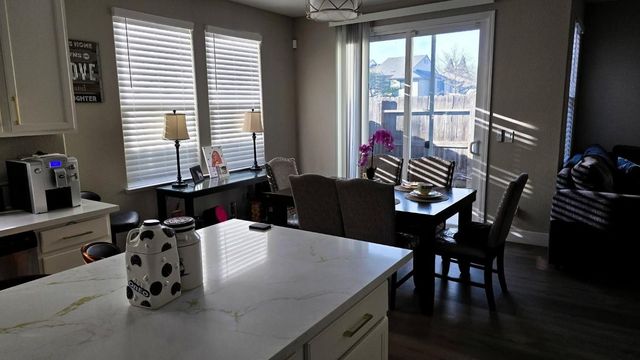 3393 Soda Way, Sacramento, CA 95834