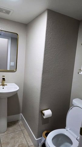 3393 Soda Way, Sacramento, CA 95834