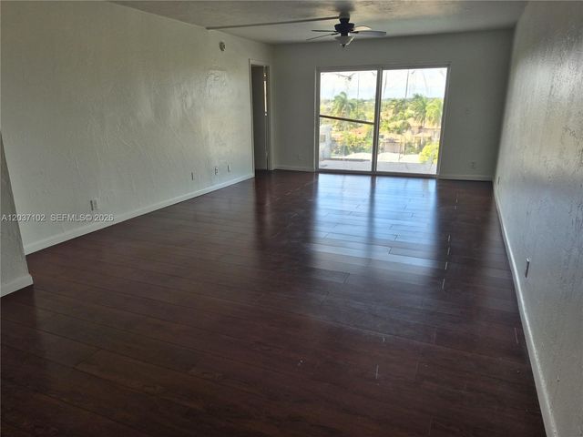 1617 SE 15th Street 605, Fort Lauderdale, FL 33316