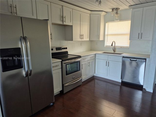 1617 SE 15th Street 605, Fort Lauderdale, FL 33316