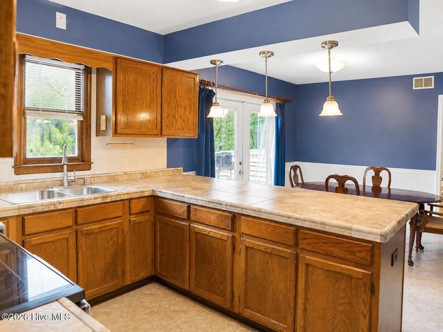 2315 Robert Hoke Road, Wilmington, NC 28412