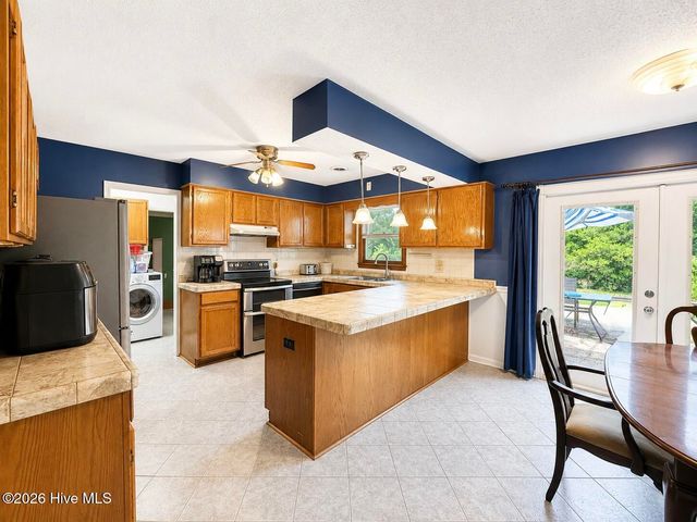 2315 Robert Hoke Road, Wilmington, NC 28412