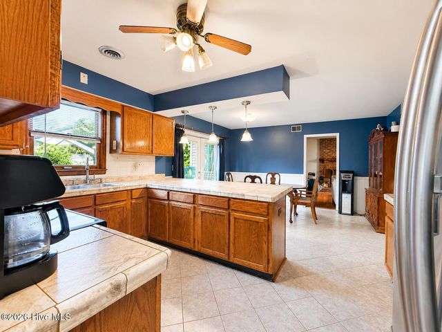 2315 Robert Hoke Road, Wilmington, NC 28412