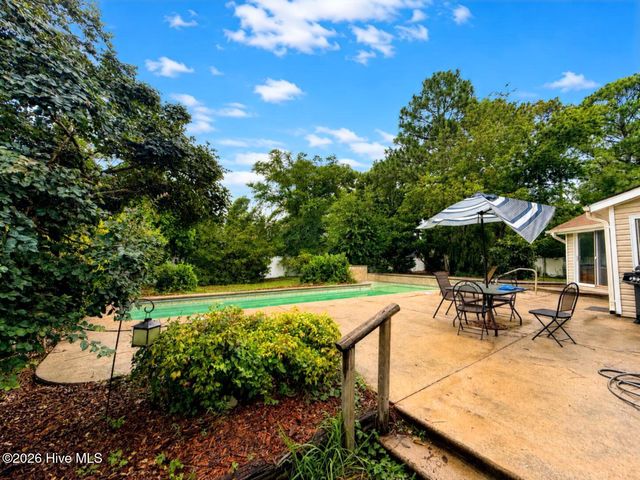 2315 Robert Hoke Road, Wilmington, NC 28412