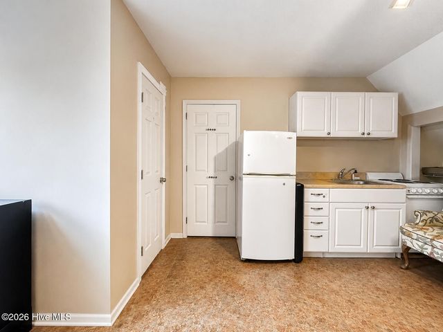 2315 Robert Hoke Road, Wilmington, NC 28412