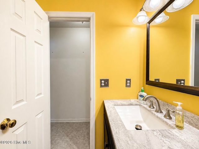 2315 Robert Hoke Road, Wilmington, NC 28412