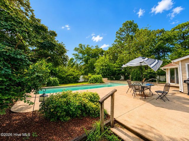 2315 Robert Hoke Road, Wilmington, NC 28412