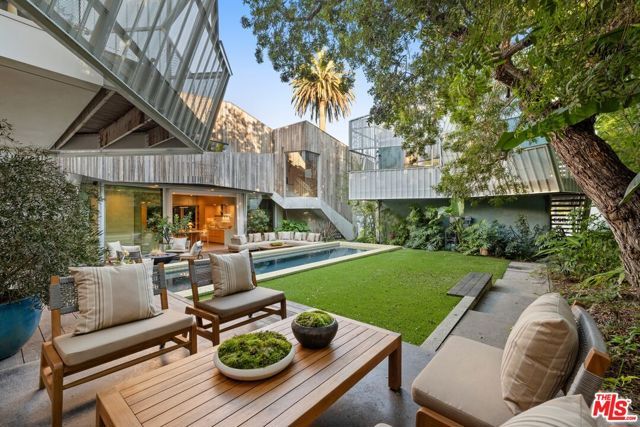 825 Palms Boulevard, Venice (los Angeles), CA 90291