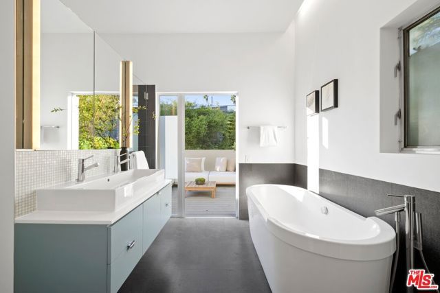 825 Palms Boulevard, Venice (los Angeles), CA 90291