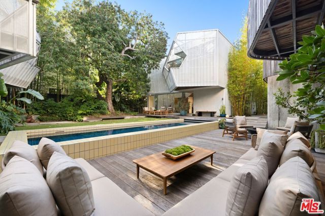 825 Palms Boulevard, Venice (los Angeles), CA 90291