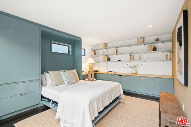 825 Palms Boulevard, Venice (los Angeles), CA 90291