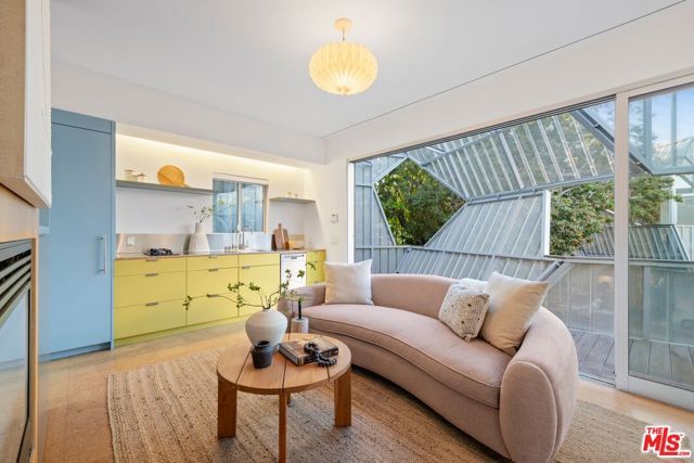 825 Palms Boulevard, Venice (los Angeles), CA 90291