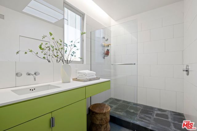 825 Palms Boulevard, Venice (los Angeles), CA 90291