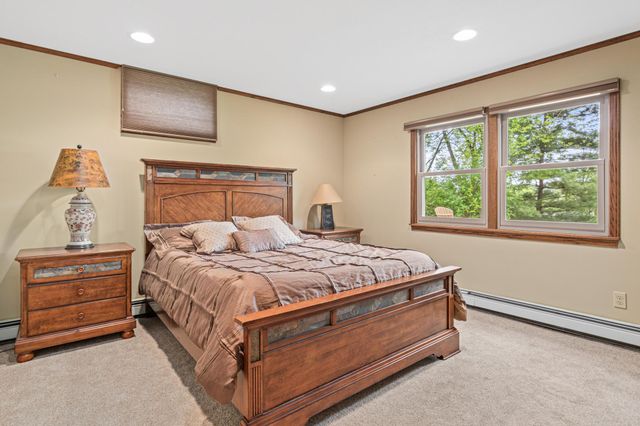 8081 Carmen Avenue, Inver Grove Heights, MN 55076
