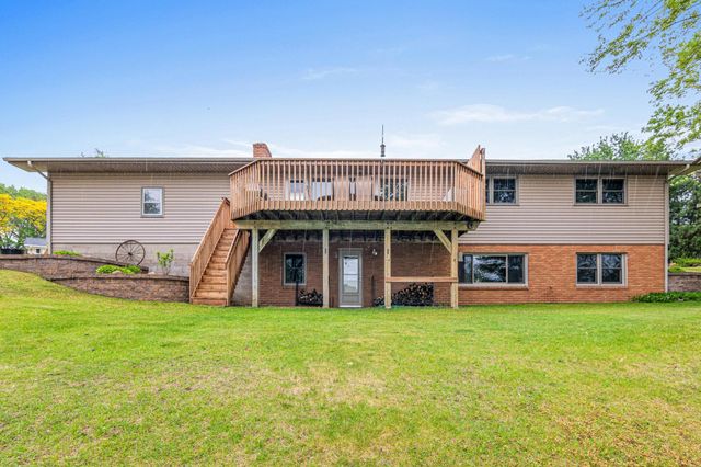 8081 Carmen Avenue, Inver Grove Heights, MN 55076