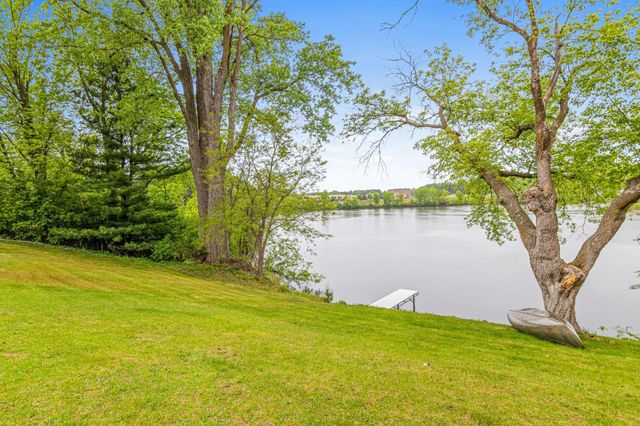8081 Carmen Avenue, Inver Grove Heights, MN 55076
