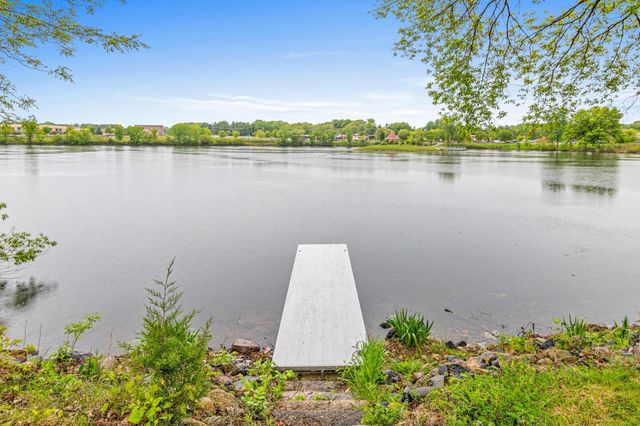 8081 Carmen Avenue, Inver Grove Heights, MN 55076