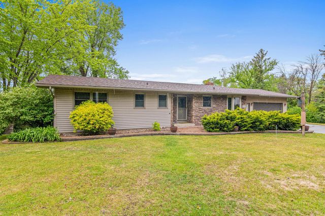 8081 Carmen Avenue, Inver Grove Heights, MN 55076