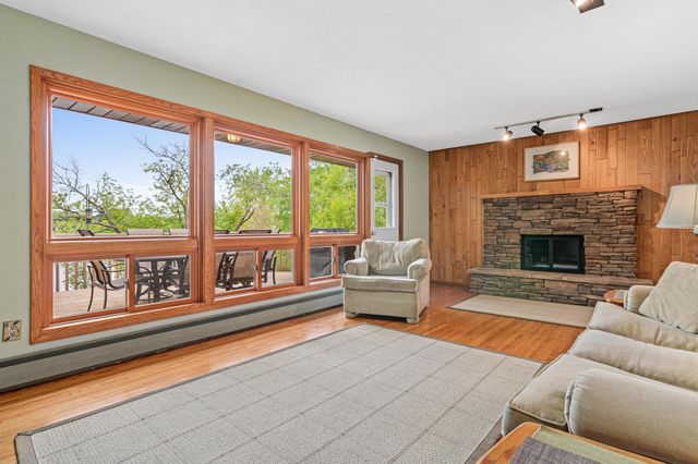 8081 Carmen Avenue, Inver Grove Heights, MN 55076