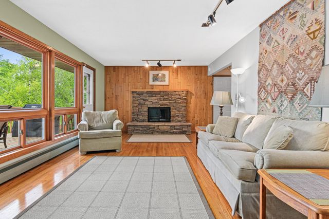 8081 Carmen Avenue, Inver Grove Heights, MN 55076