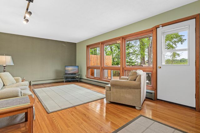 8081 Carmen Avenue, Inver Grove Heights, MN 55076