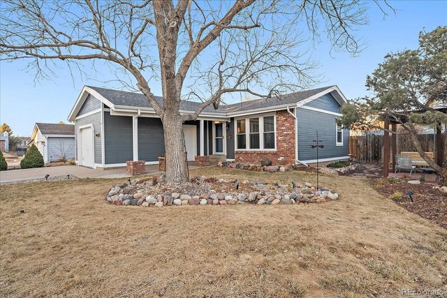8620 Wildrye Circle, Parker, CO 80134