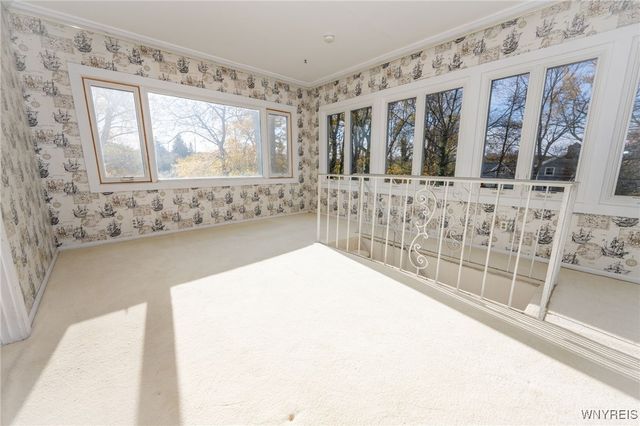 5198 Lake Shore Road, Hamburg, NY 14075