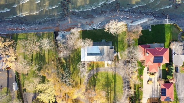 5198 Lake Shore Road, Hamburg, NY 14075