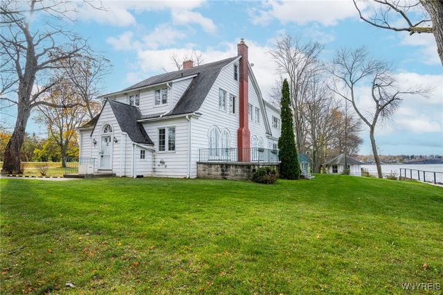 5198 Lake Shore Road, Hamburg, NY 14075