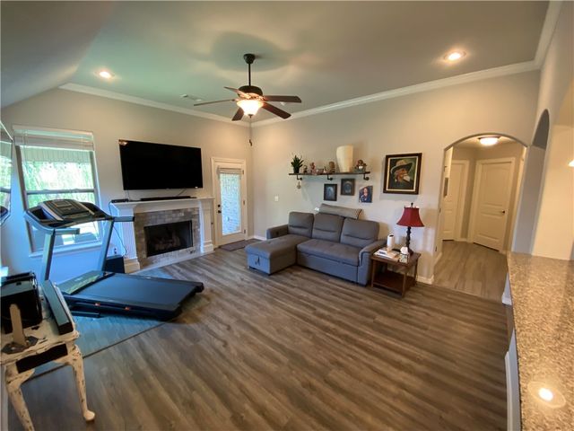 1110 Tulip Street, Centerton, AR 72719