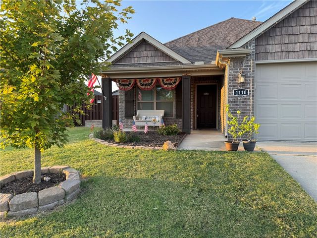 1110 Tulip Street, Centerton, AR 72719