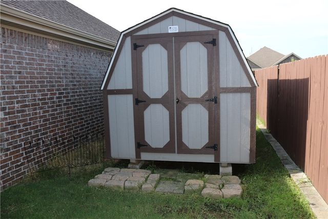 1110 Tulip Street, Centerton, AR 72719