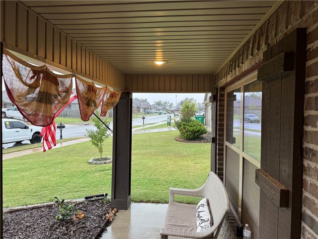 1110 Tulip Street, Centerton, AR 72719