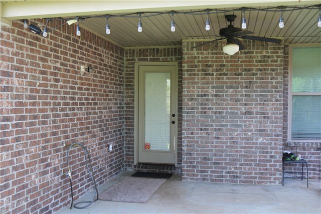 1110 Tulip Street, Centerton, AR 72719