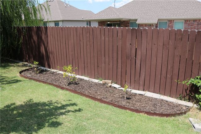 1110 Tulip Street, Centerton, AR 72719