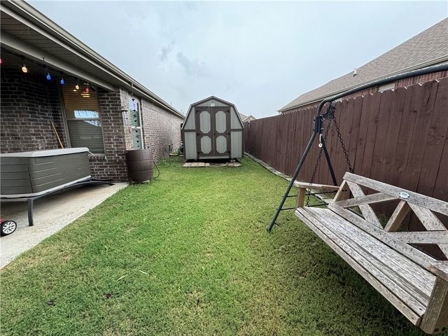 1110 Tulip Street, Centerton, AR 72719