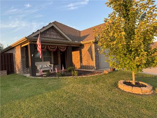 1110 Tulip Street, Centerton, AR 72719