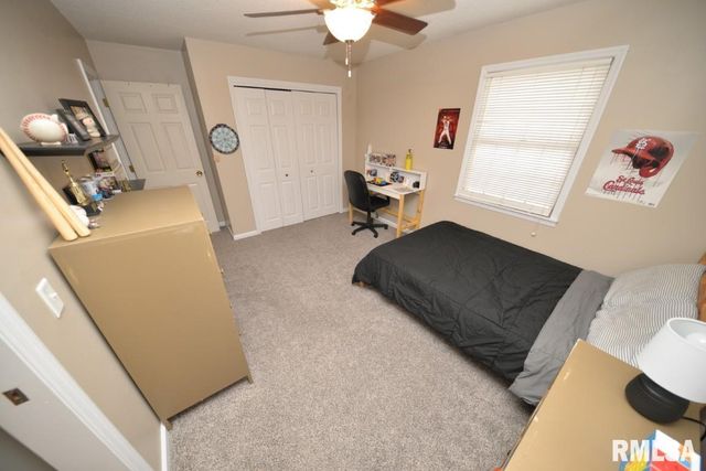 824 McCauley Lane, Mt Vernon, IL 62864