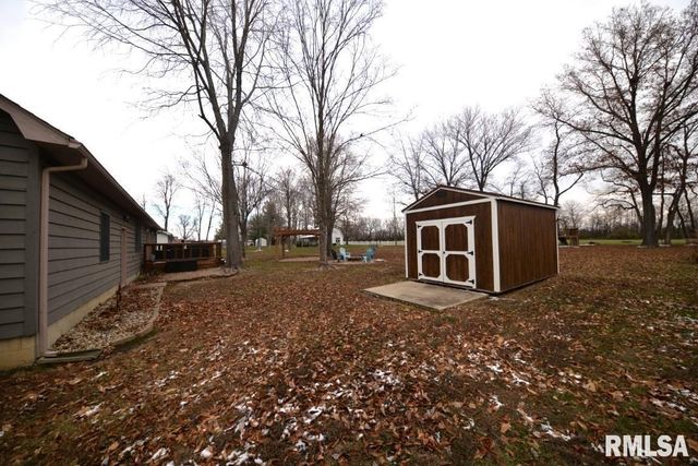 824 McCauley Lane, Mt Vernon, IL 62864