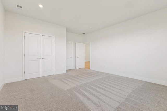 38732 SILVER KING CIR, Waterford, VA 20197