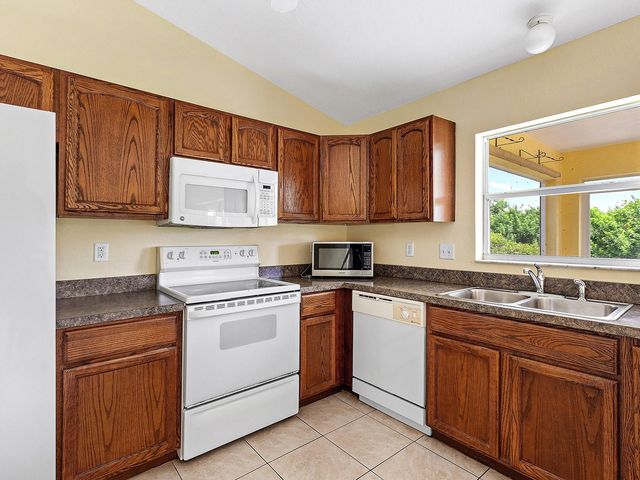 12404 WILLMINGTON BOULEVARD, Port Charlotte, FL 33981
