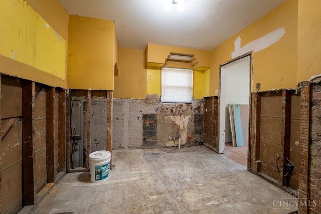 1117 Regent Avenue, Cincinnati, OH 45237