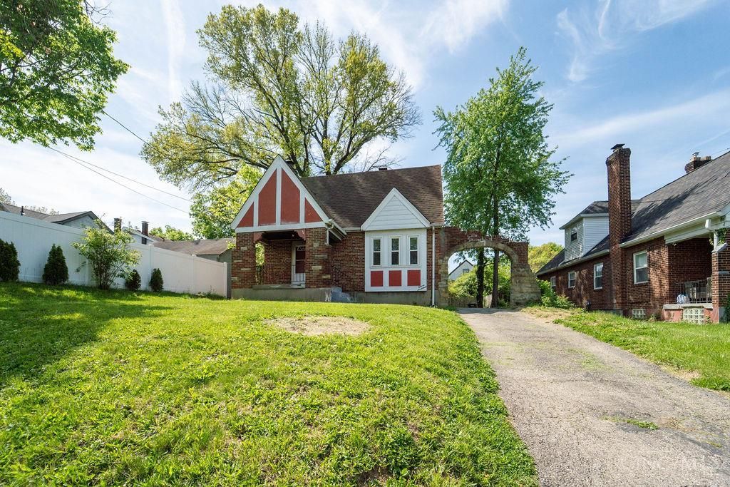 1117 Regent Avenue, Cincinnati, OH 45237